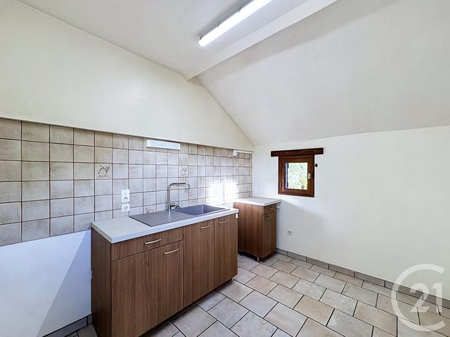 Maison &agrave; louer - 3 pi&egrave;ces - 58 m2 - La Ferte Imbault - 41 - CENTRE