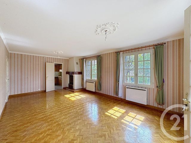 Maison à vendre - 6 pièces - 125 m2 - Nouan Le Fuzelier - 41 - CENTRE