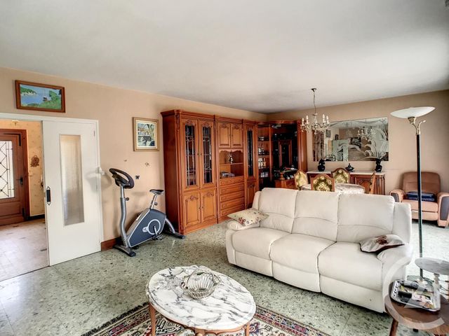 Maison &agrave; vendre - 5 pi&egrave;ces - 110,23 m2 - Brinon Sur Sauldre - 18 - CENTRE