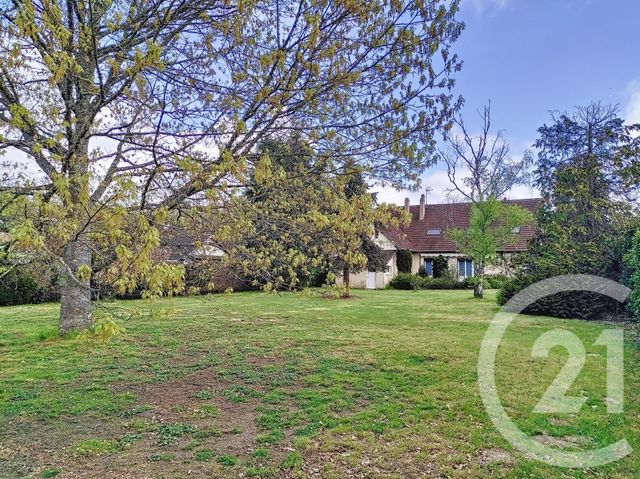 Maison &agrave; vendre - 5 pi&egrave;ces - 110,23 m2 - Brinon Sur Sauldre - 18 - CENTRE