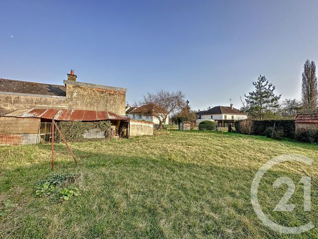 Maison à vendre - 3 pièces - 70 m2 - Clemont - 18 - CENTRE