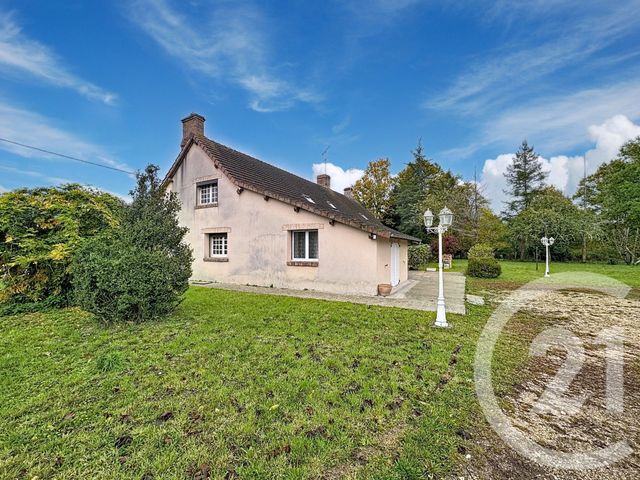 Maison à vendre - 10 pièces - 251,50 m2 - Nouan Le Fuzelier - 41 - CENTRE