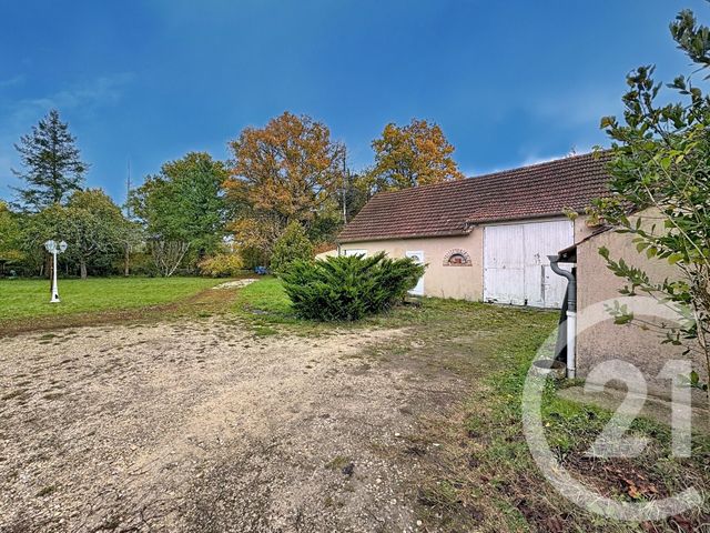 Maison à vendre - 10 pièces - 251,50 m2 - Nouan Le Fuzelier - 41 - CENTRE