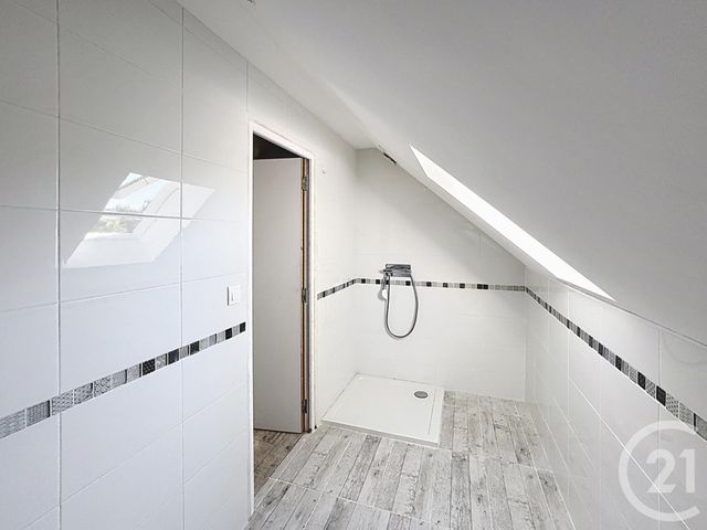 Maison &agrave; vendre - 7 pi&egrave;ces - 145 m2 - Vouzon - 41 - CENTRE