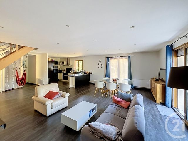 Maison &agrave; vendre - 7 pi&egrave;ces - 145 m2 - Vouzon - 41 - CENTRE