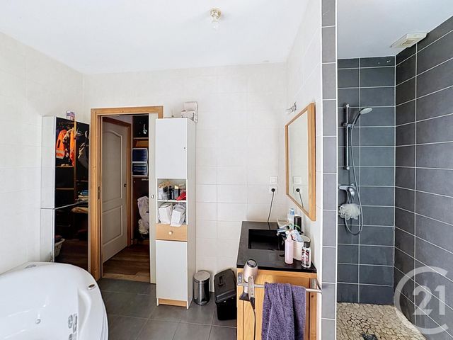 Maison &agrave; vendre - 7 pi&egrave;ces - 145 m2 - Vouzon - 41 - CENTRE