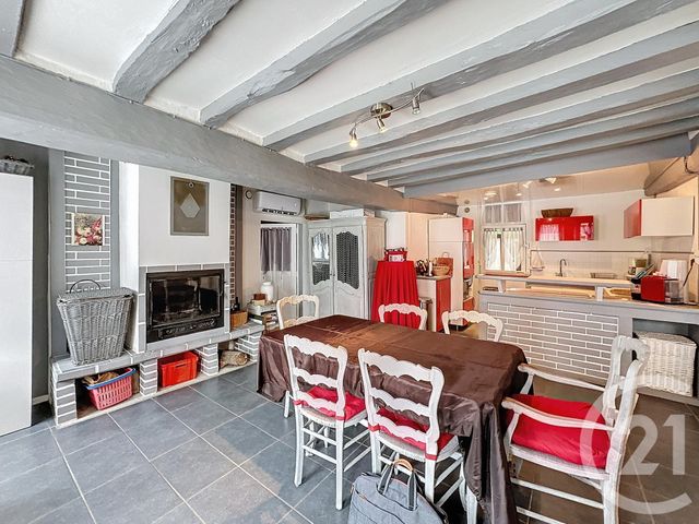 Maison à vendre - 5 pièces - 117,30 m2 - Nouan Le Fuzelier - 41 - CENTRE