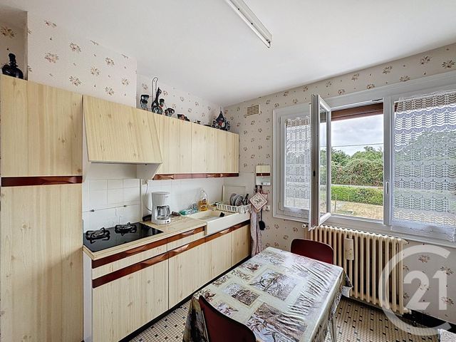 Maison à vendre - 3 pièces - 73 m2 - Nouan Le Fuzelier - 41 - CENTRE