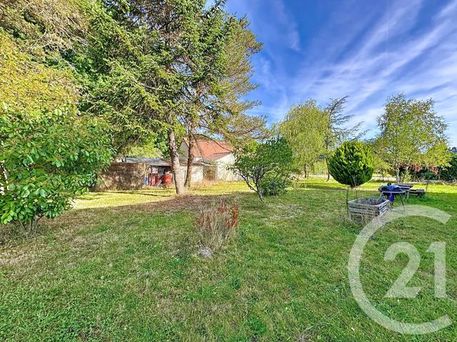 Maison à vendre - 6 pièces - 196 m2 - Neung Sur Beuvron - 41 - CENTRE