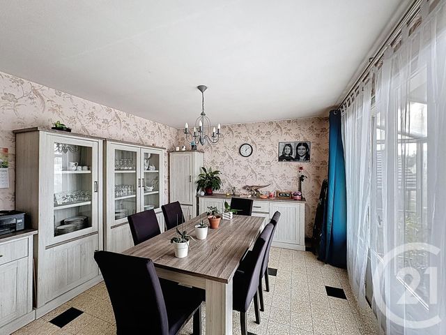 Maison à vendre - 4 pièces - 88 m2 - Nouan Le Fuzelier - 41 - CENTRE