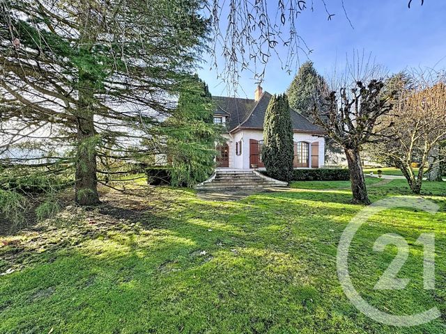 Maison à vendre - 6 pièces - 196 m2 - Lamotte Beuvron - 41 - CENTRE