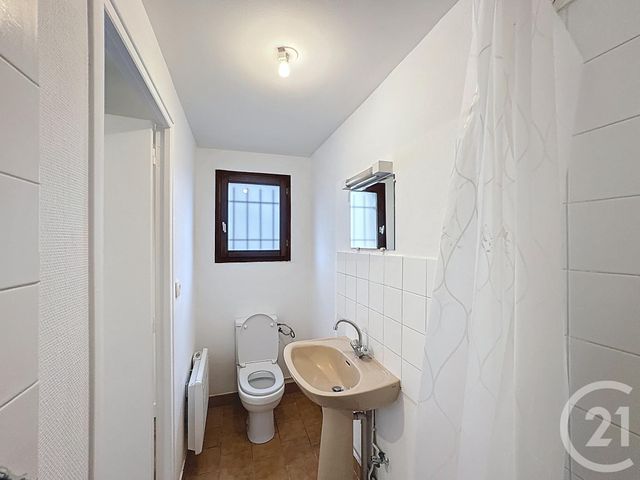 Maison &agrave; louer - 2 pi&egrave;ces - 22 m2 - Lamotte Beuvron - 41 - CENTRE