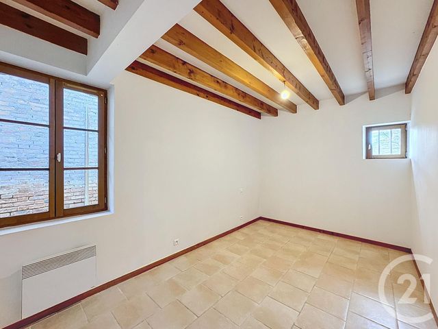 Maison &agrave; louer - 3 pi&egrave;ces - 61 m2 - Sennely - 45 - CENTRE