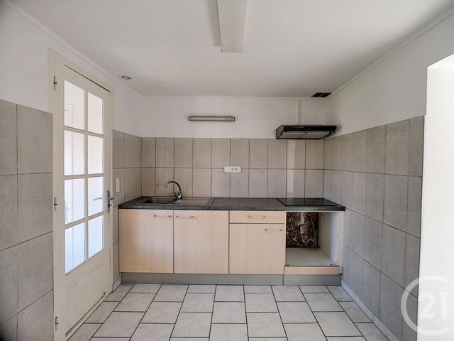 Maison &agrave; louer - 3 pi&egrave;ces - 50 m2 - Lamotte Beuvron - 41 - CENTRE