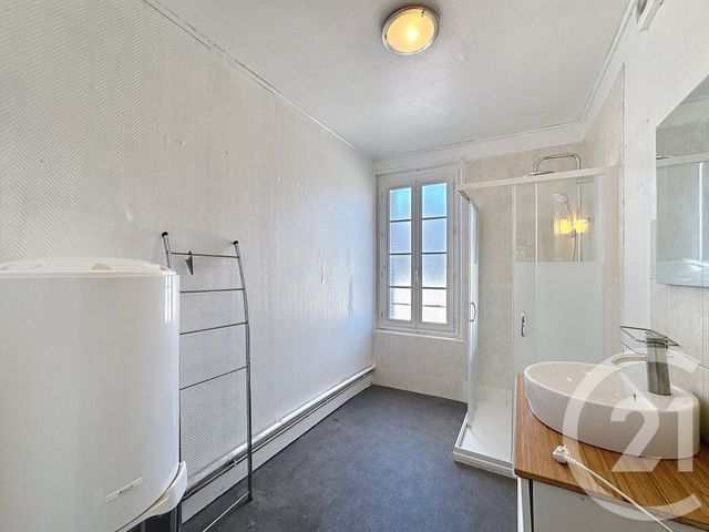 Maison &agrave; vendre - 5 pi&egrave;ces - 127,70 m2 - Neung Sur Beuvron - 41 - CENTRE