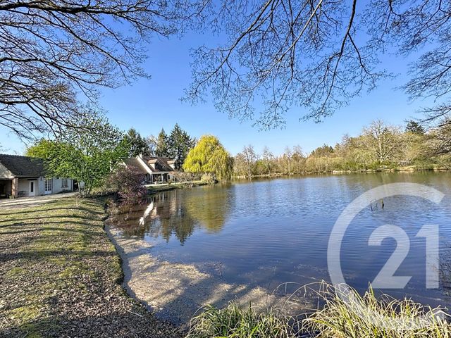 Maison &agrave; vendre - 9 pi&egrave;ces - 222,40 m2 - Clemont - 18 - CENTRE