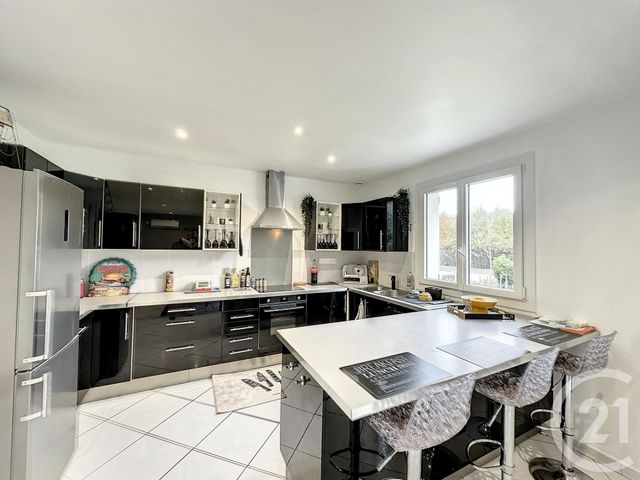 Maison &agrave; vendre - 4 pi&egrave;ces - 97 m2 - Nouan Le Fuzelier - 41 - CENTRE