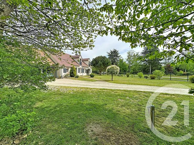 Maison &agrave; vendre - 6 pi&egrave;ces - 176 m2 - Vouzon - 41 - CENTRE