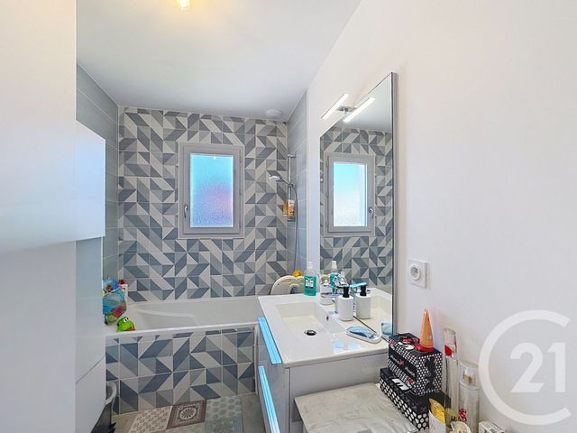 Maison &agrave; vendre - 5 pi&egrave;ces - 84,54 m2 - Vouzon - 41 - CENTRE