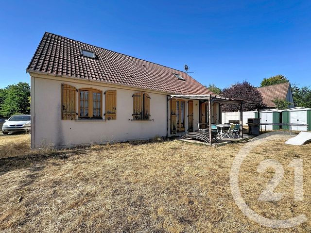 Maison &agrave; vendre - 9 pi&egrave;ces - 108,60 m2 - Nouan Le Fuzelier - 41 - CENTRE