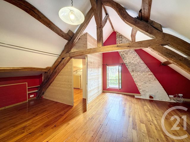 Maison &agrave; louer - 3 pi&egrave;ces - 132,55 m2 - Chaumont Sur Tharonne - 41 - CENTRE