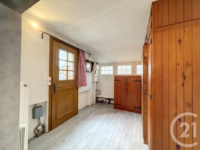 Maison &agrave; louer - 3 pi&egrave;ces - 132,55 m2 - Chaumont Sur Tharonne - 41 - CENTRE