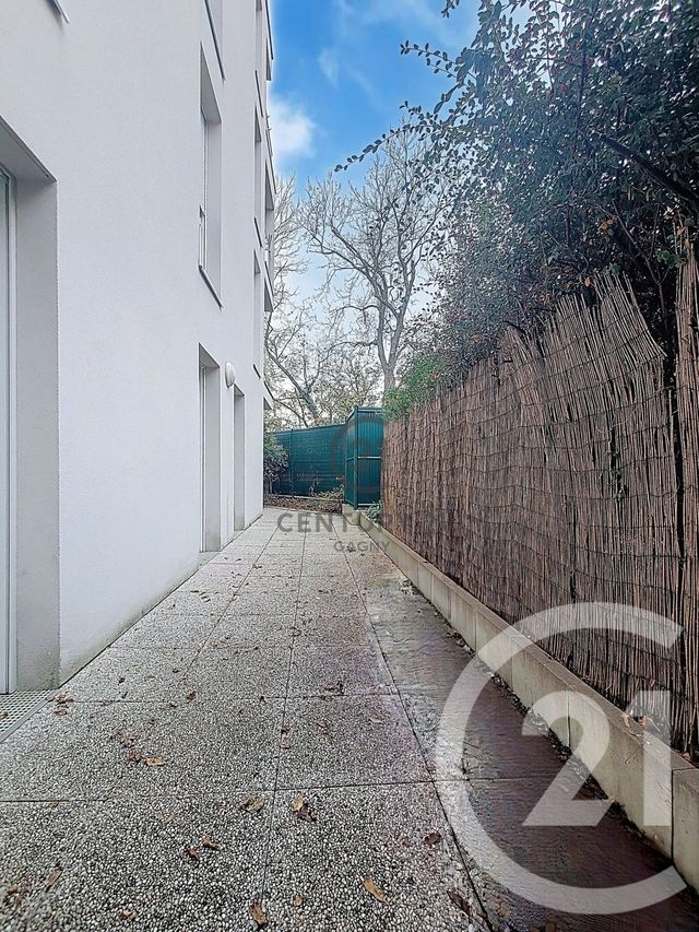 Appartement F4 à vendre - 4 pièces - 72,15 m2 - Villemomble - 93 - ILE-DE-FRANCE