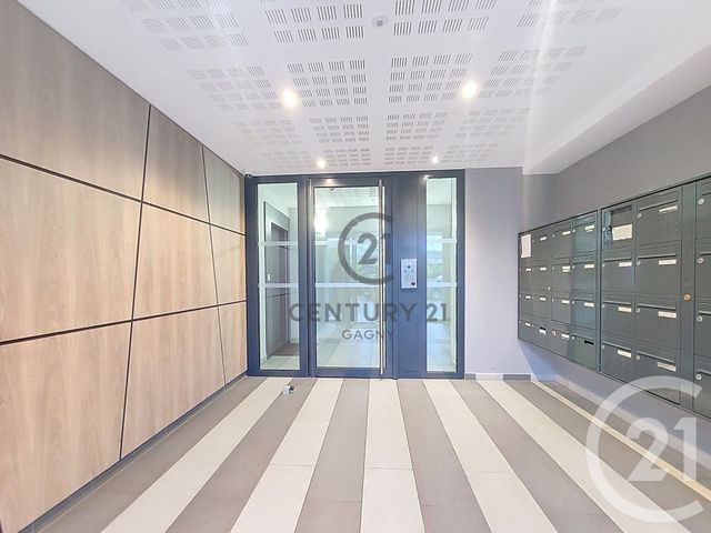 Appartement F4 à vendre - 4 pièces - 72,15 m2 - Villemomble - 93 - ILE-DE-FRANCE