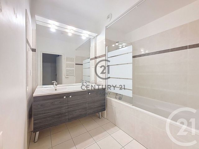 Appartement F4 à vendre - 4 pièces - 72,15 m2 - Villemomble - 93 - ILE-DE-FRANCE