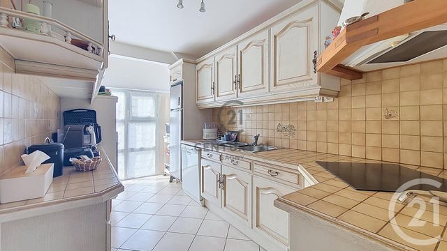 Appartement F3 &agrave; vendre - 3 pi&egrave;ces - 64,97 m2 - Gagny - 93 - ILE-DE-FRANCE