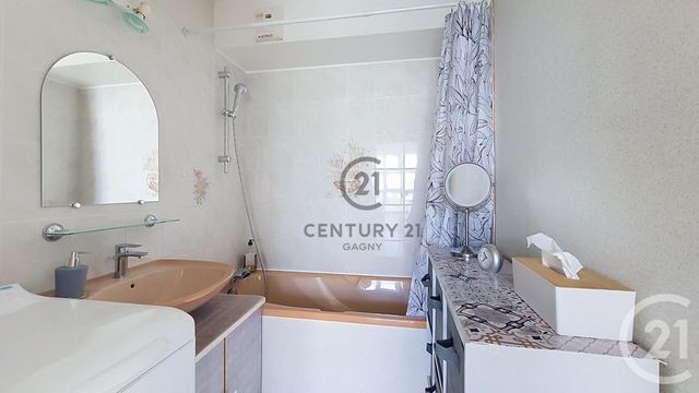 Appartement F3 &agrave; vendre - 3 pi&egrave;ces - 64,97 m2 - Gagny - 93 - ILE-DE-FRANCE