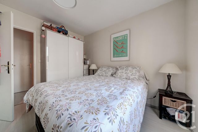 Appartement F3 à vendre - 3 pièces - 60,83 m2 - Neuilly Sur Marne - 93 - ILE-DE-FRANCE