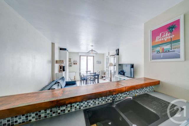 Appartement F3 à vendre - 3 pièces - 60,83 m2 - Neuilly Sur Marne - 93 - ILE-DE-FRANCE