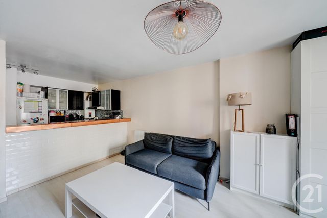 Appartement F3 à vendre - 3 pièces - 60,83 m2 - Neuilly Sur Marne - 93 - ILE-DE-FRANCE