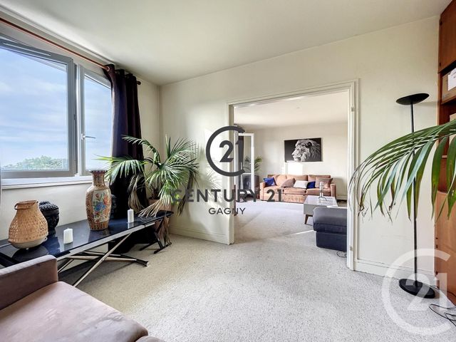Appartement F5 à vendre - 5 pièces - 91,02 m2 - Gagny - 93 - ILE-DE-FRANCE
