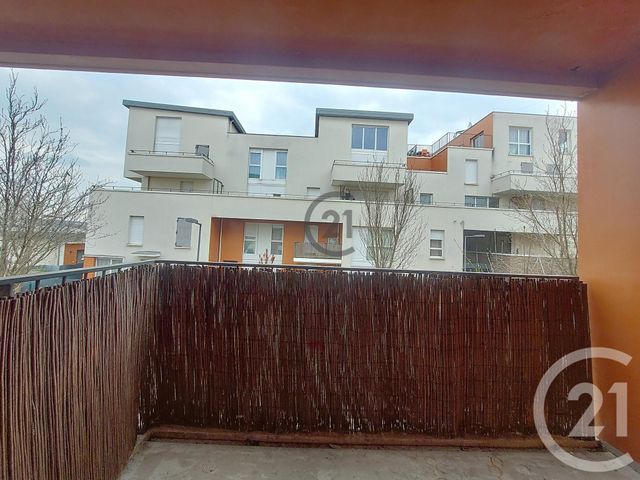 Appartement F3 à louer - 3 pièces - 61 m2 - Villemomble - 93 - ILE-DE-FRANCE
