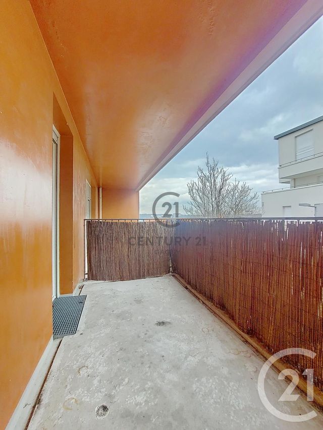 Appartement F3 à louer - 3 pièces - 61 m2 - Villemomble - 93 - ILE-DE-FRANCE