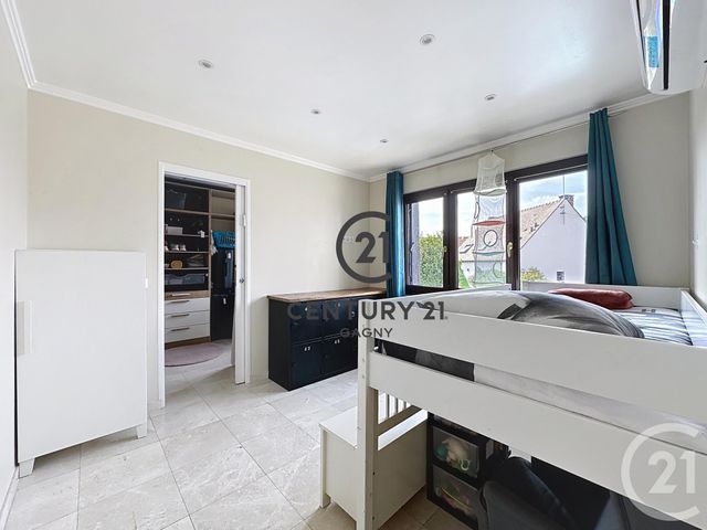 Maison à vendre - 7 pièces - 143,81 m2 - Gagny - 93 - ILE-DE-FRANCE