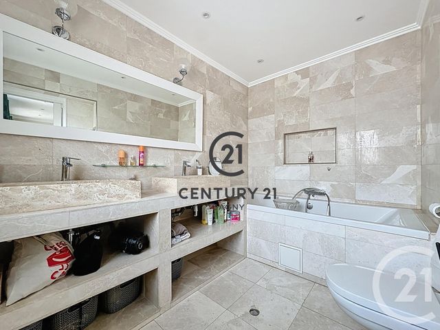 Maison à vendre - 7 pièces - 143,81 m2 - Gagny - 93 - ILE-DE-FRANCE