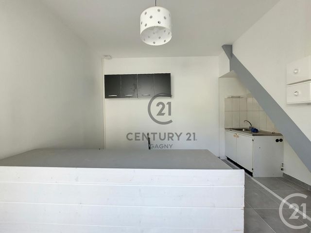 Appartement F3 à louer - 3 pièces - 56,10 m2 - Le Raincy - 93 - ILE-DE-FRANCE