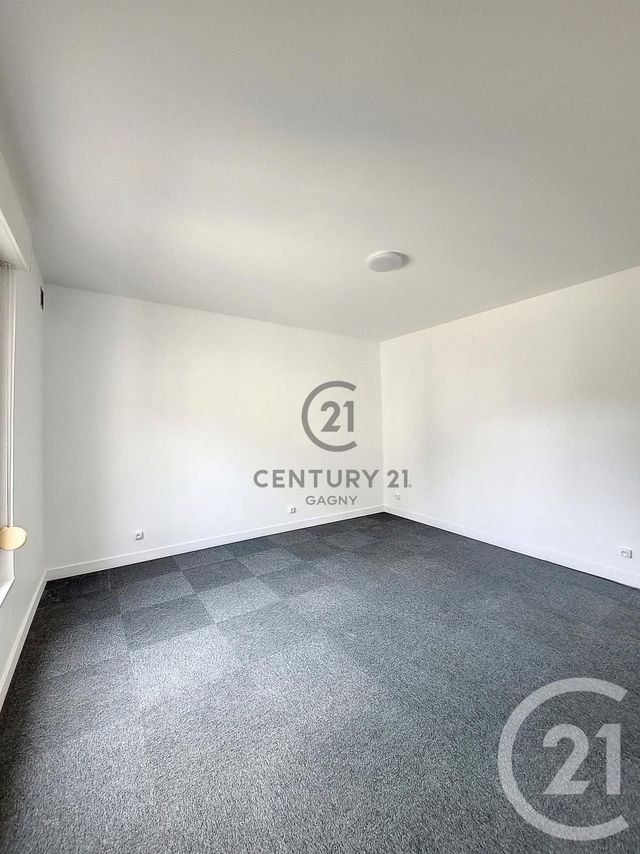 Appartement F3 à louer - 3 pièces - 56,10 m2 - Le Raincy - 93 - ILE-DE-FRANCE