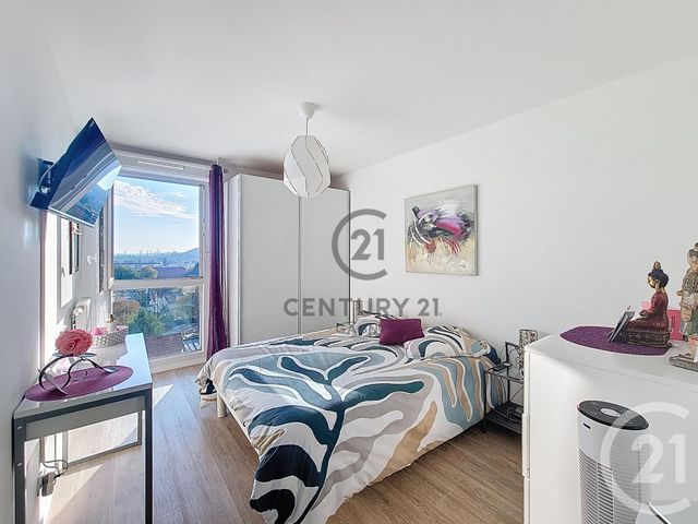 Appartement F3 à vendre - 3 pièces - 54,61 m2 - Gagny - 93 - ILE-DE-FRANCE