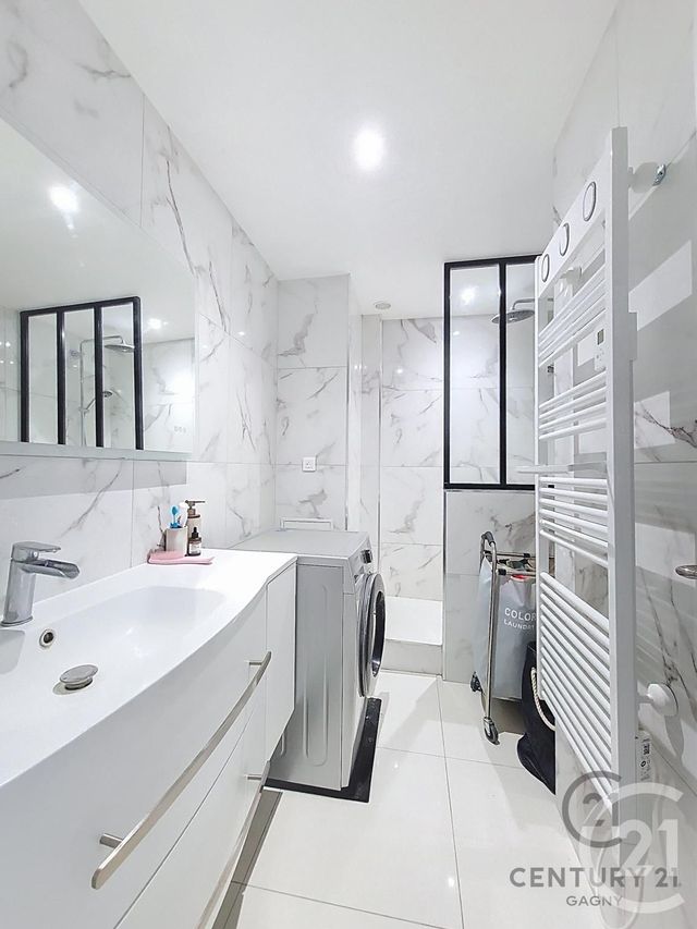 Appartement F2 à vendre - 2 pièces - 52,87 m2 - Gagny - 93 - ILE-DE-FRANCE