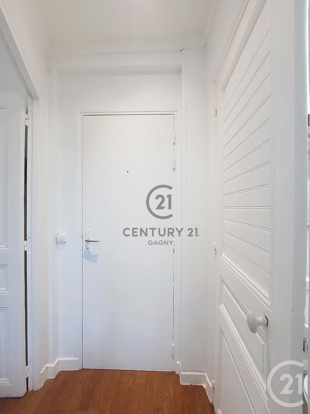 Appartement Studio &agrave; louer - 1 pi&egrave;ce - 18,12 m2 - Rosny Sous Bois - 93 - ILE-DE-FRANCE