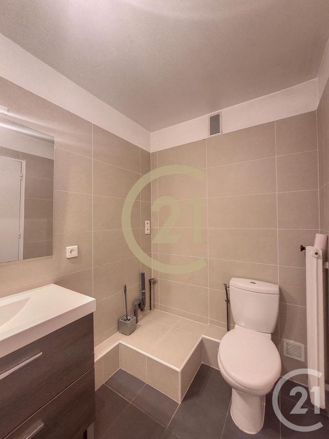 Appartement F2 à louer - 2 pièces - 43,08 m2 - Villemomble - 93 - ILE-DE-FRANCE