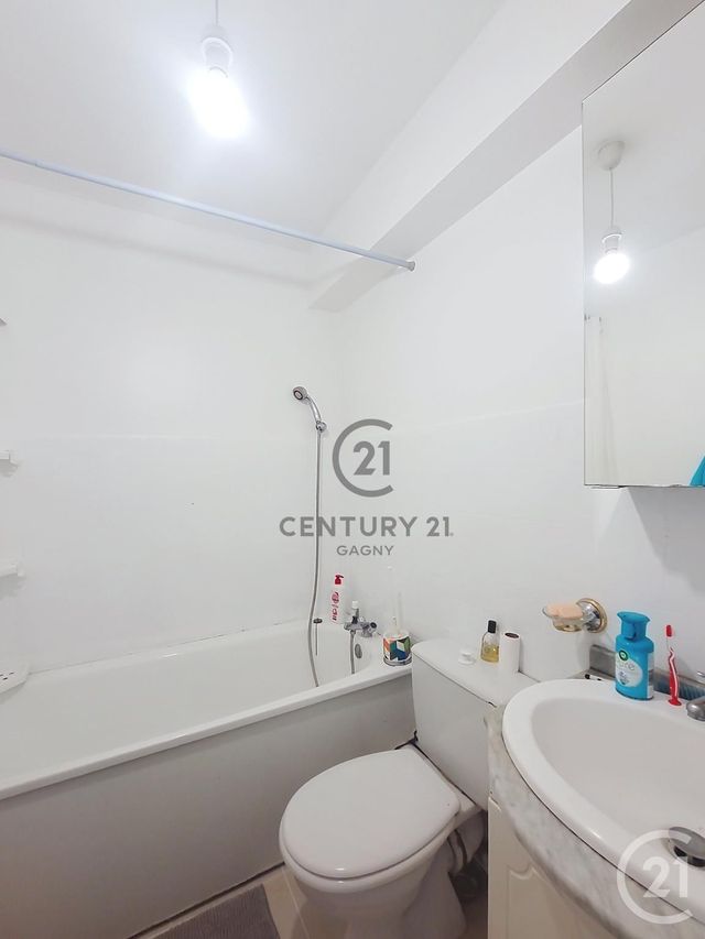 Appartement F3 &agrave; louer - 3 pi&egrave;ces - 50,38 m2 - Gagny - 93 - ILE-DE-FRANCE