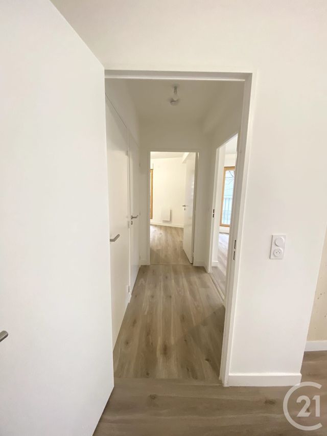 Appartement F3 &agrave; louer - 3 pi&egrave;ces - 61,70 m2 - Rosny Sous Bois - 93 - ILE-DE-FRANCE