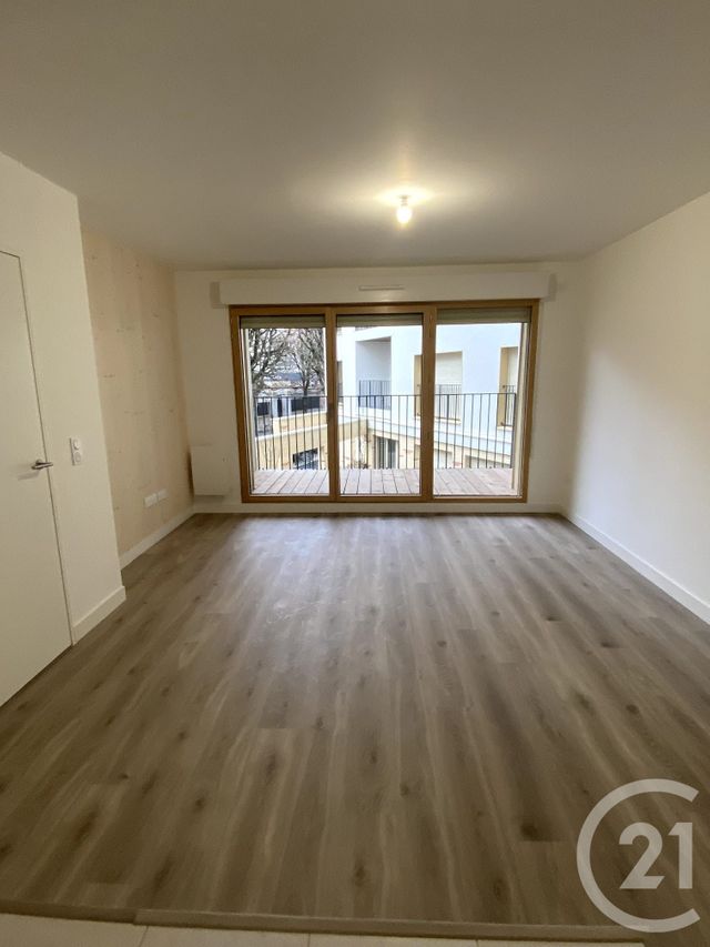 Appartement F3 &agrave; louer - 3 pi&egrave;ces - 61,70 m2 - Rosny Sous Bois - 93 - ILE-DE-FRANCE