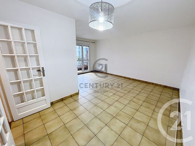 Appartement F3 &agrave; louer - 3 pi&egrave;ces - 67,81 m2 - Gagny - 93 - ILE-DE-FRANCE
