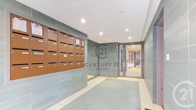 Appartement F1 &agrave; vendre - 1 pi&egrave;ce - 27,86 m2 - Neuilly Sur Marne - 93 - ILE-DE-FRANCE